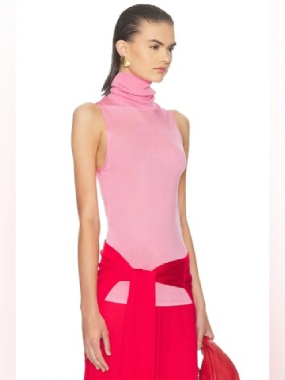 Helsa Arlena Sleveeveless Turtleneck in Pink